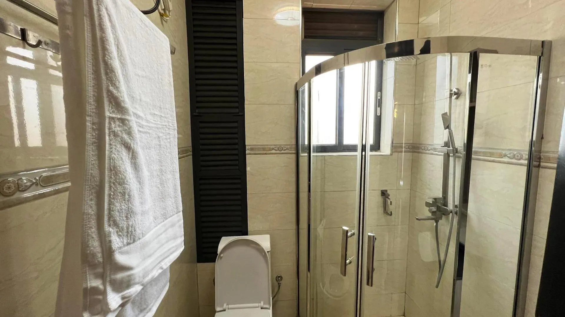 Kavod Furnished Aparthotels Kampala