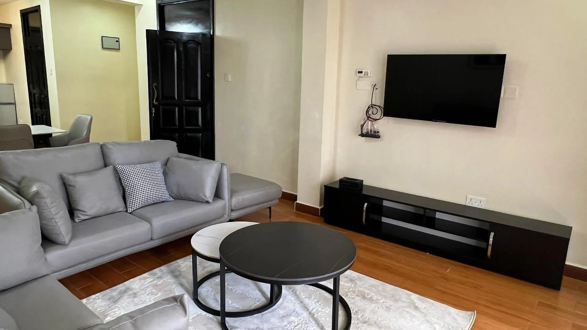 Kavod Furnished Aparthotels Kampala Apartment